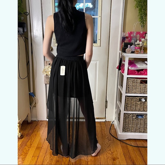 Forever21 Black Chiffon High-Low Skirt ♡︎ - Picture 3 of 4